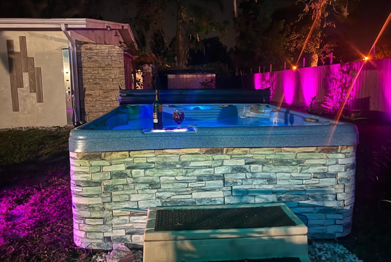 Close To Beaches With Hot Tub And Large Garden Sarasota Luaran gambar